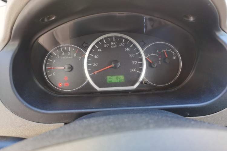 Used Wuling Hongguang 2010 1.4L Standard Version Instrument Cluster