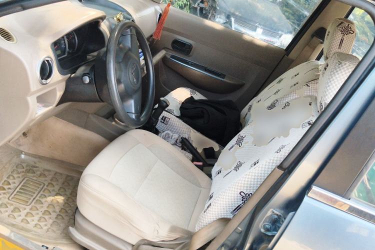 Used Wuling Hongguang 2010 1.2L Comfort Edition China IV Left Front Seat