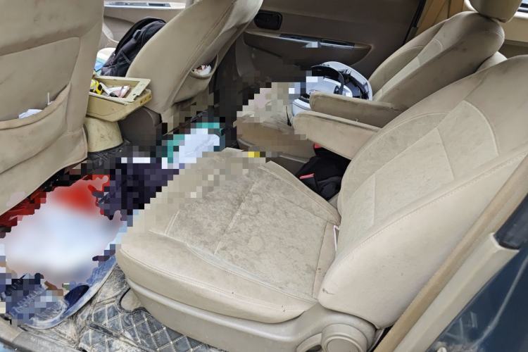 Used Wuling Hongguang 2010 1.2L Standard Version China IV Left Rear Seat