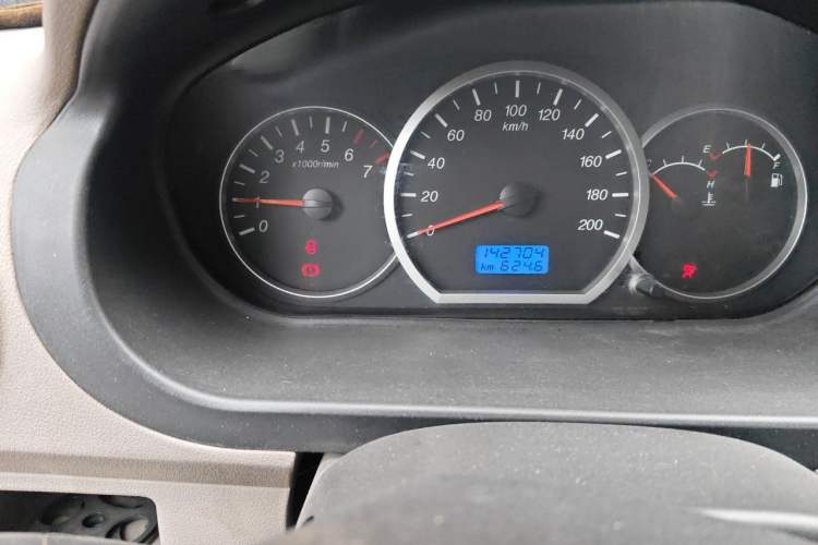 Used Wuling Hongguang 2010 1.4L Standard Version Odometer Close Up