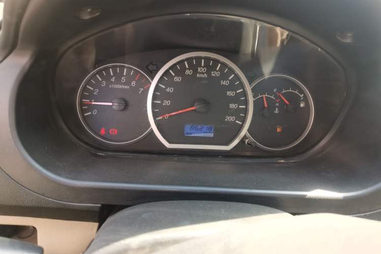Used Wuling Hongguang 2010 1.4L Luxury Model Odometer Close Up