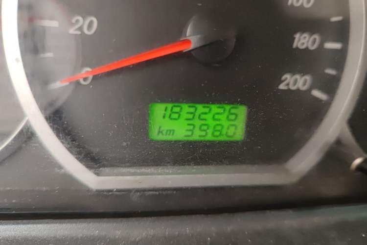 Used Wuling Hongguang 2010 1.2L Base Version China IV Standard Odometer Close Up