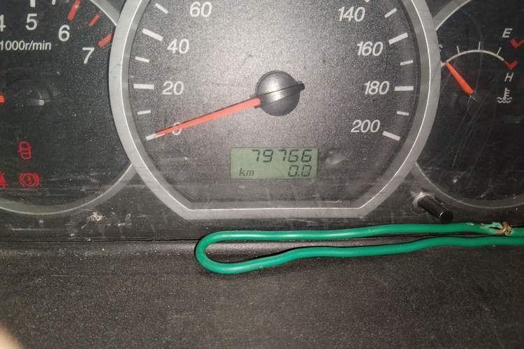 Used Wuling Hongguang 2010 1.2L Standard Version China IV Odometer Close Up