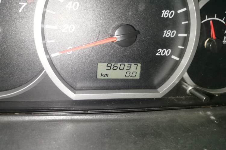 Used Wuling Hongguang 2010 1.2L Comfort Edition China IV Odometer Close Up