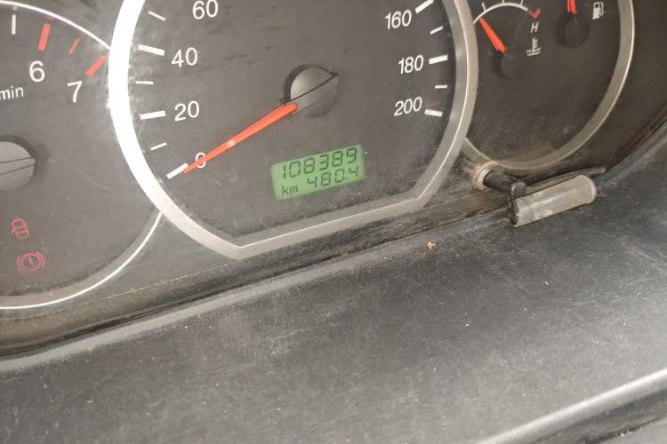 Used Wuling Hongguang 2010 1.4L Standard Version Odometer Close Up