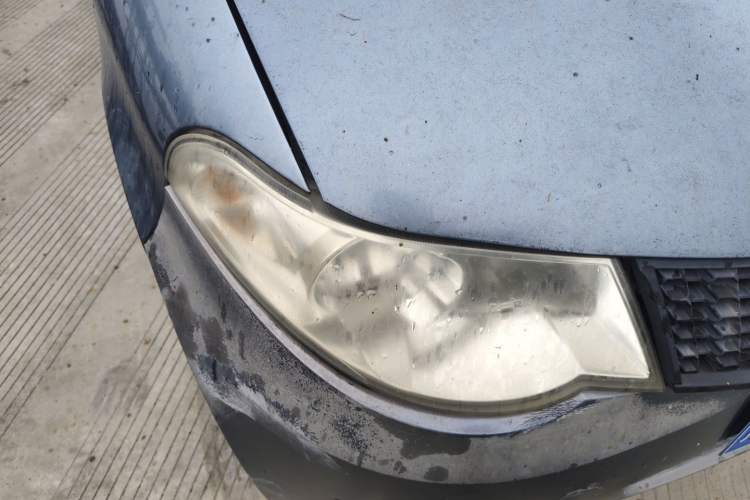 Used Wuling Hongguang 2010 1.2L Base Version China IV Standard Right Front Headlight