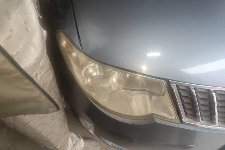 Used Wuling Hongguang 2010 1.4L Comfort Version Right Front Headlight