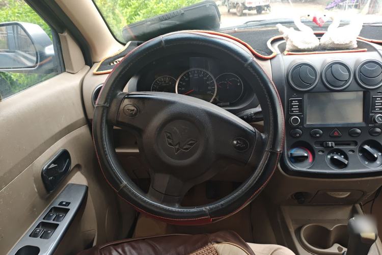 Used Wuling Hongguang 2010 1.4L Standard Version Steering Wheel