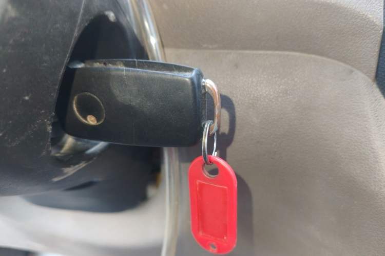 Used Wuling Hongguang 2010 1.2L Comfort Edition China IV Vehicle Key