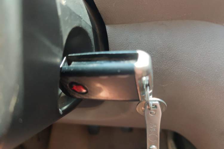 Used Wuling Hongguang 2010 1.2L Standard Version China IV Vehicle Key