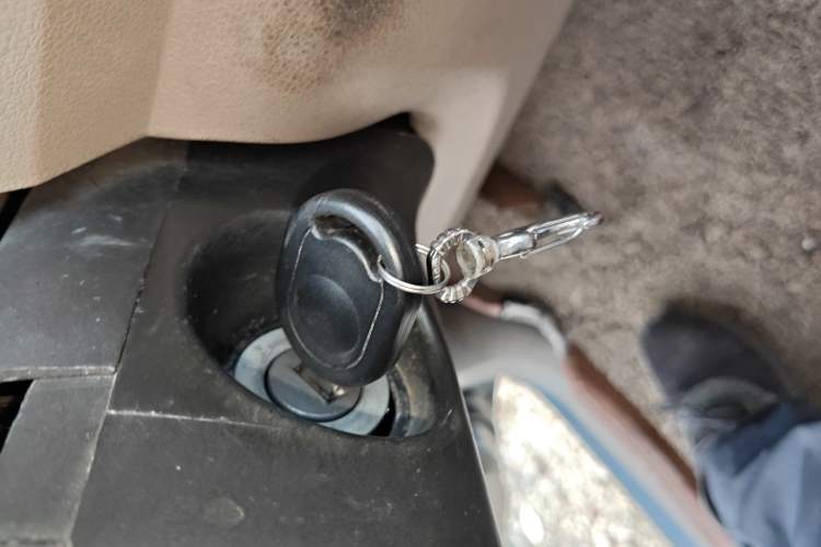 Used Wuling Hongguang 2010 1.2L Comfort Edition China IV Vehicle Key