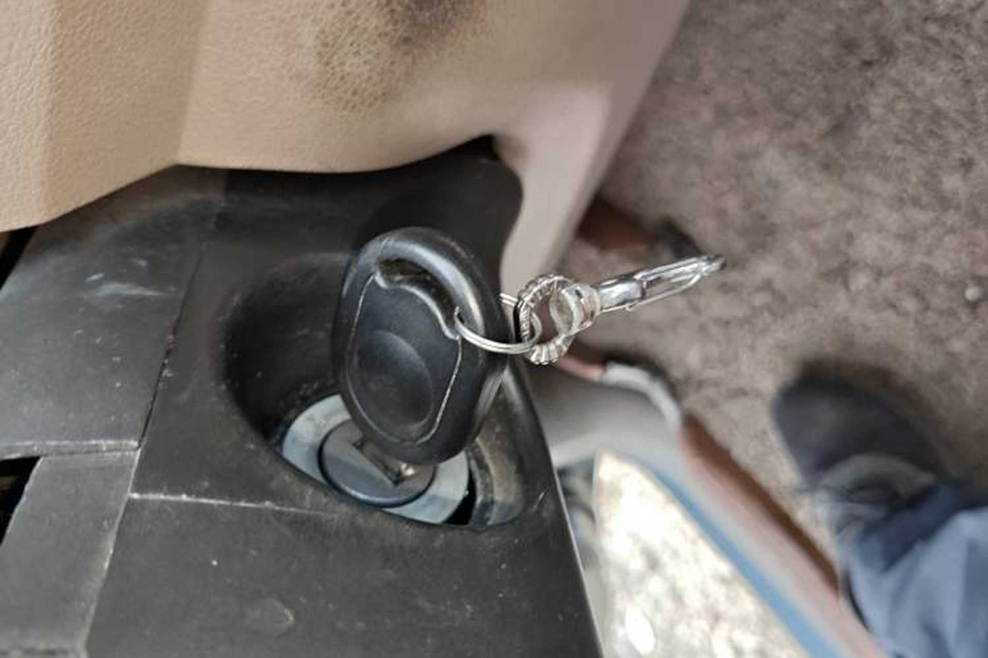 Used Wuling Hongguang 2010 1.2L Comfort Edition China IV Vehicle Key