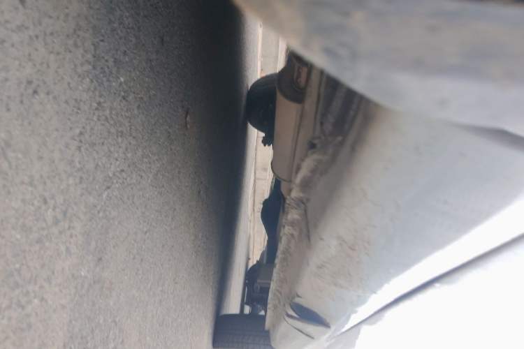 Used Wuling Hongguang 2010 1.2L Base Version China IV Standard Chassis Front Left