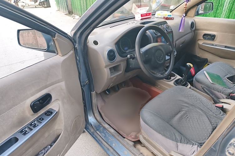 Used Wuling Hongguang 2010 1.2L Comfort Edition China IV Driver Seat