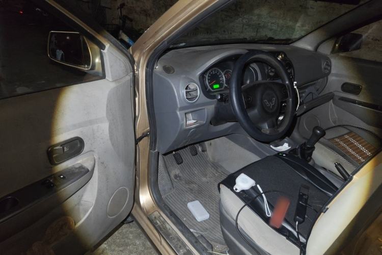 Used Wuling Hongguang 2010 1.2L Base Version China IV Standard Driver Seat