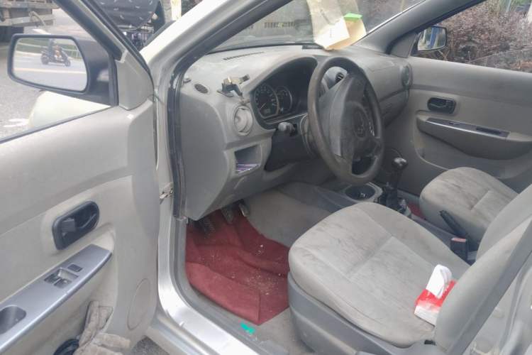 Used Wuling Hongguang 2010 1.2L Base Version China IV Standard Driver Seat
