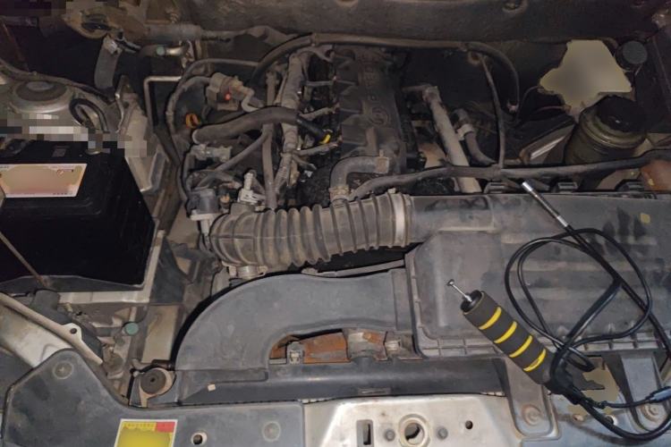 Used Wuling Hongguang 2010 1.4L Base Version Engine Bay
