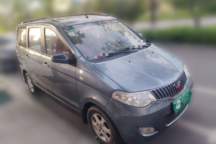 Used Wuling Hongguang 2010 1.2L Comfort Edition China IV Front Right 45 Deg