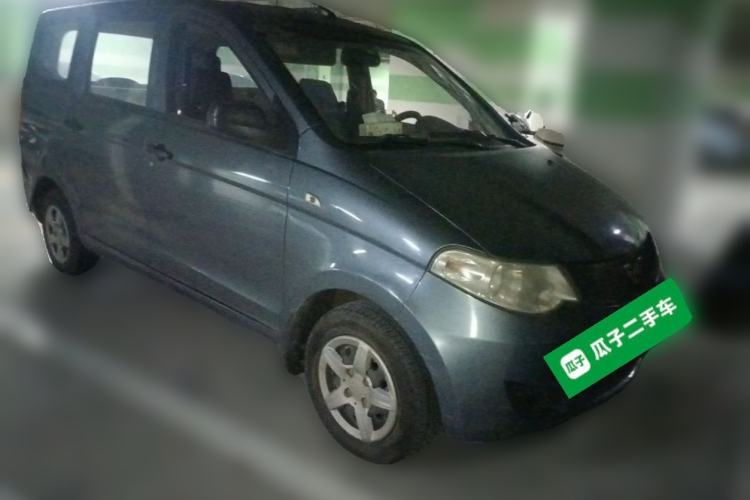 Used Wuling Hongguang 2010 1.2L Base Version China IV Standard Front Right 45 Deg