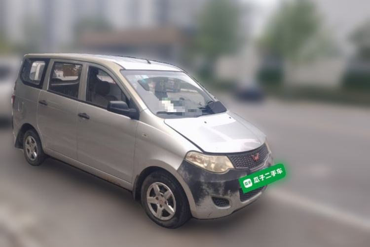 Used Wuling Hongguang 2010 1.2L Base Version China IV Standard Front Right 45 Deg