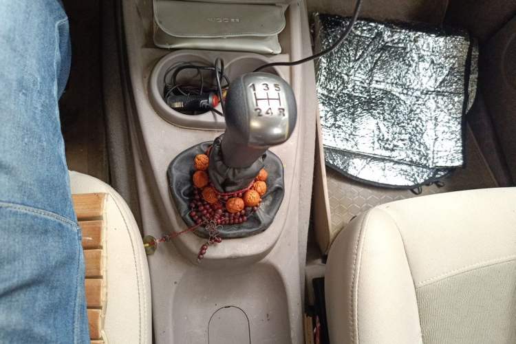 Used Wuling Hongguang 2010 1.2L Comfort Edition China IV Gear Lever