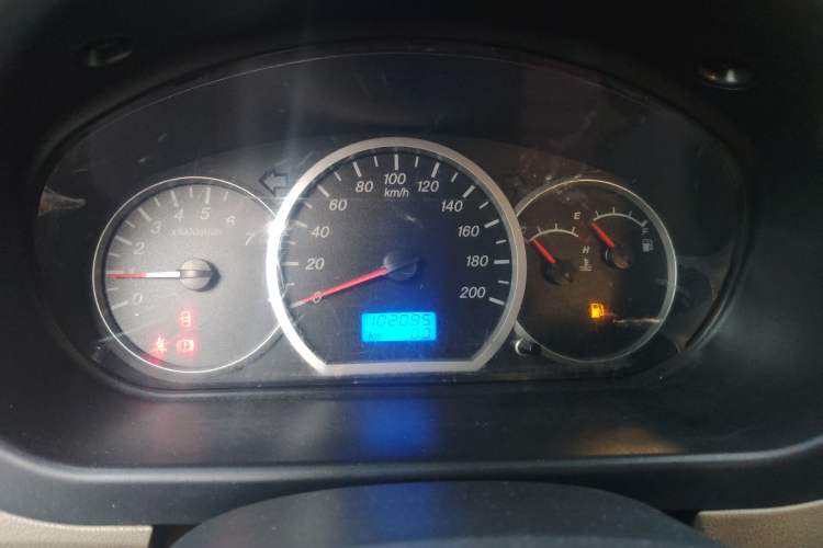 Used Wuling Hongguang 2010 1.2L Comfort Edition China IV Instrument Cluster
