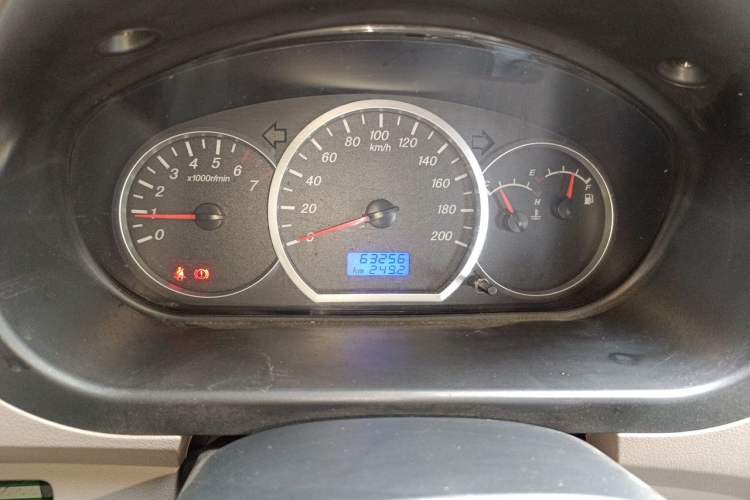 Used Wuling Hongguang 2010 1.2L Comfort Edition China IV Instrument Cluster