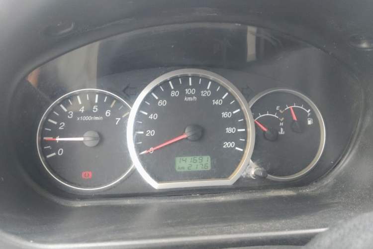 Used Wuling Hongguang 2010 1.2L Base Version China IV Standard Instrument Cluster