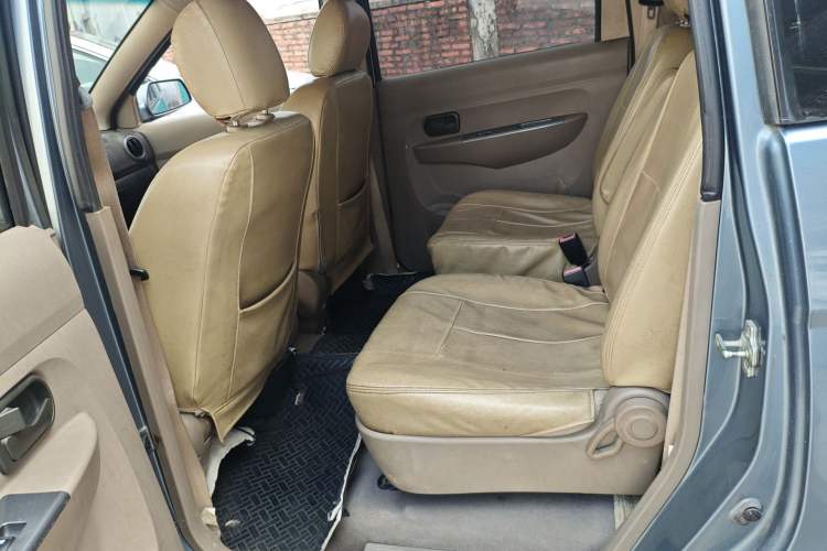 Used Wuling Hongguang 2010 1.4L Standard Version Left Rear Seat
