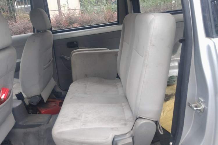Used Wuling Hongguang 2010 1.2L Base Version China IV Standard Left Rear Seat