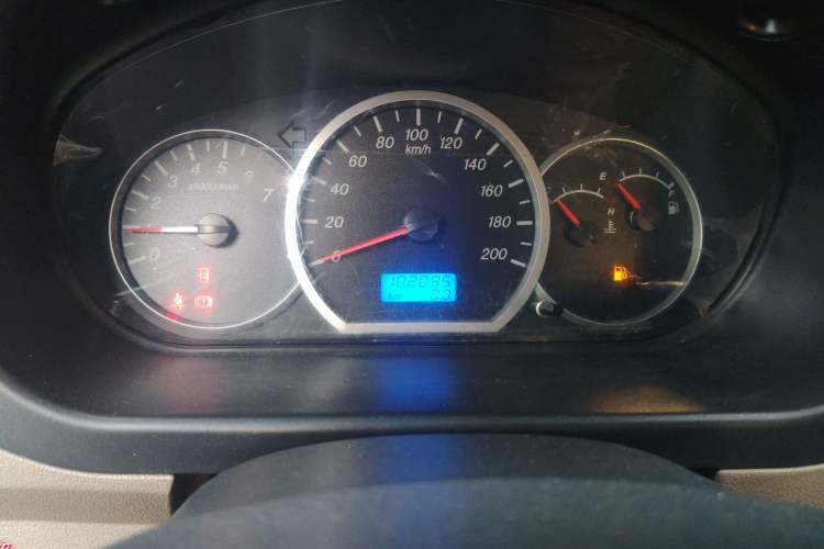 Used Wuling Hongguang 2010 1.2L Comfort Edition China IV Odometer Close Up