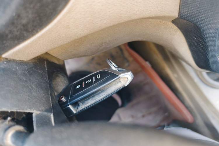Used Wuling Hongguang 2010 1.2L Comfort Edition China IV Vehicle Key