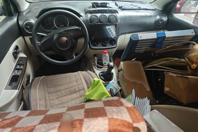 Used Wuling Hongguang 2010 1.4L Luxury Model Center Console