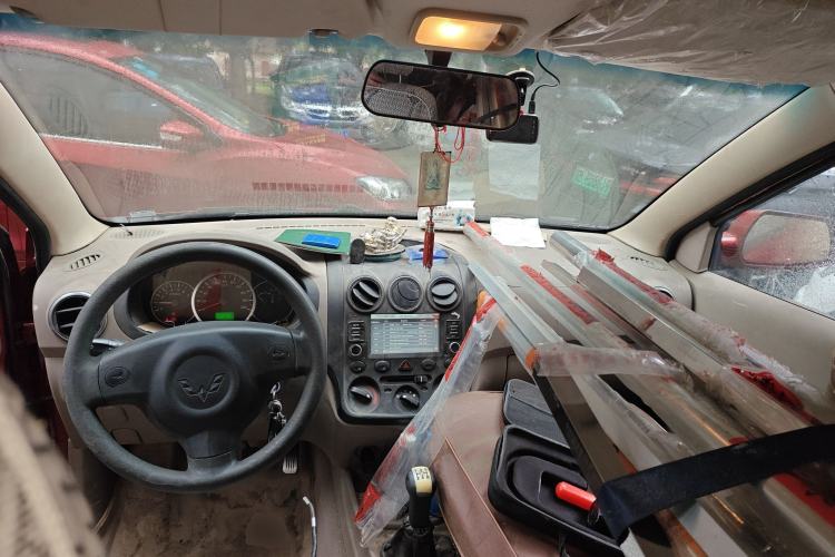 Used Wuling Hongguang 2010 1.4L Comfort Version Center Console
