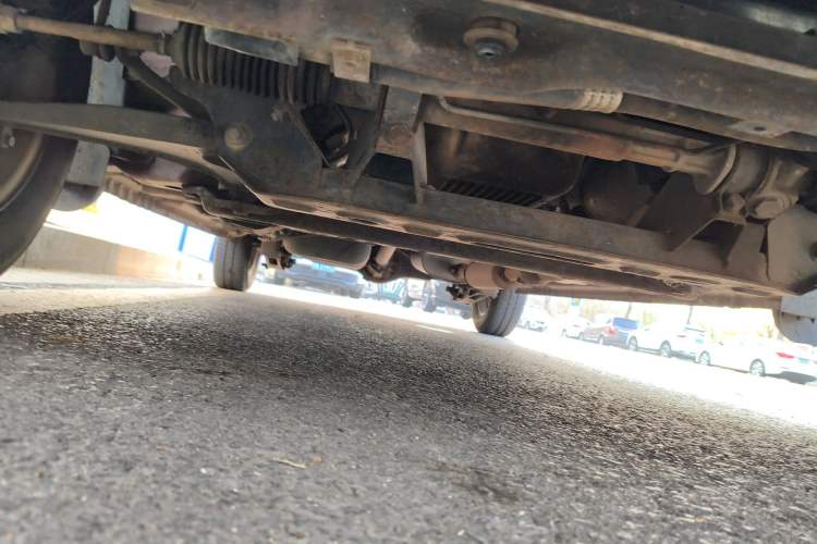 Used Wuling Hongguang 2010 1.4L Comfort Version Chassis Front