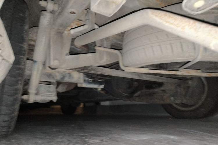 Used Wuling Hongguang 2010 1.2L Standard Version China IV Chassis Rear Left