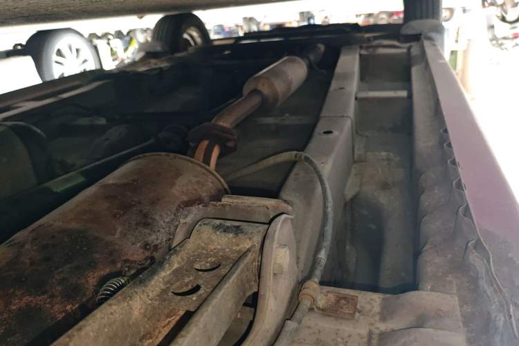 Used Wuling Hongguang 2010 1.4L Comfort Version Chassis Rear Left