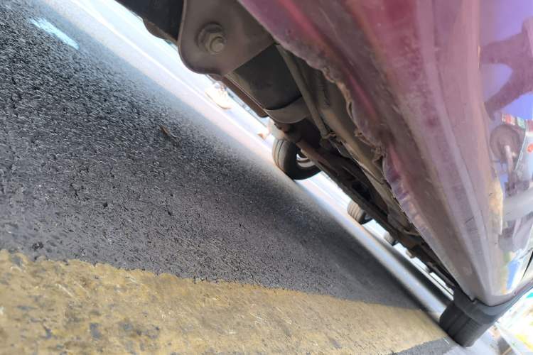 Used Wuling Hongguang 2010 1.4L Comfort Version Chassis Rear Right