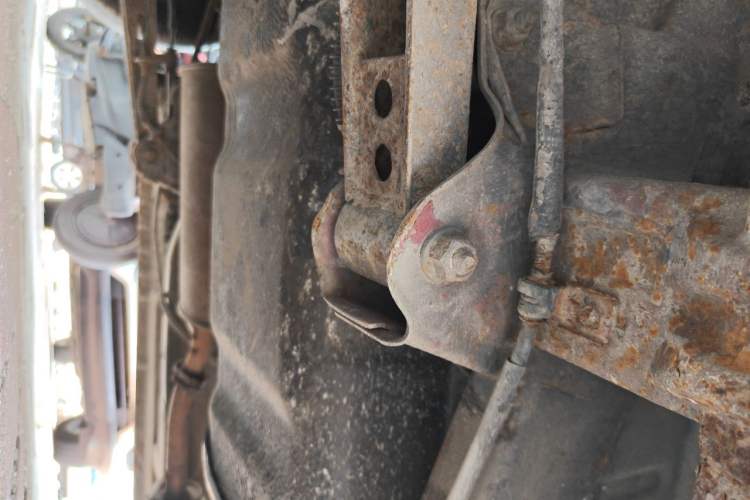 Used Wuling Hongguang 2010 1.4L Comfort Version Chassis Rear Right