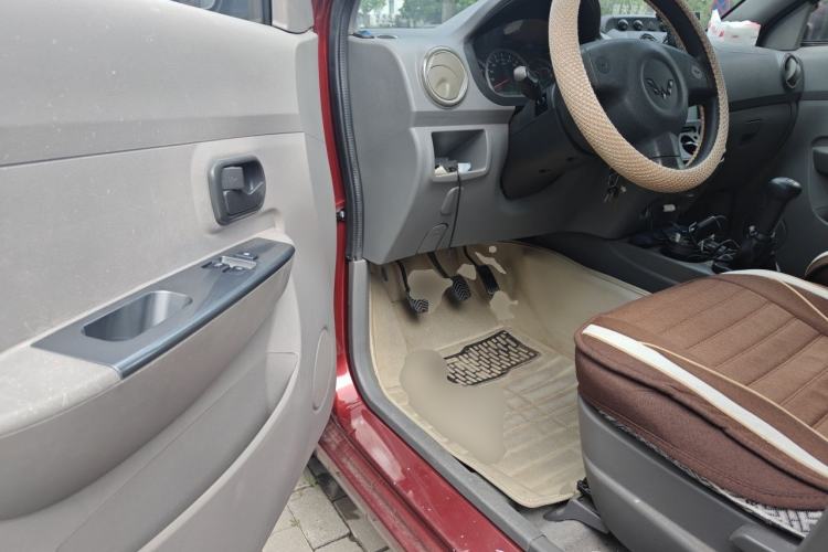 Used Wuling Hongguang 2010 1.2L Base Version China IV Standard Driver Seat