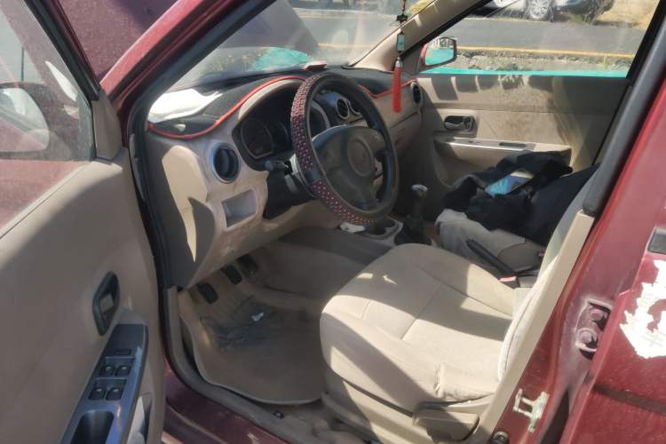 Used Wuling Hongguang 2010 1.4L Standard Version Driver Seat