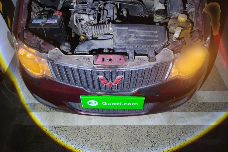 Used Wuling Hongguang 2010 1.2L Standard Version China IV Engine Bay
