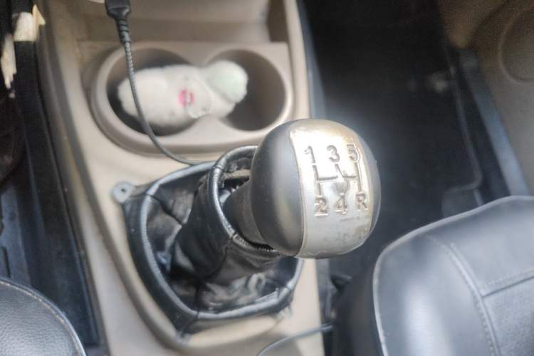 Used Wuling Hongguang 2010 1.4L Comfort Version Gear Lever