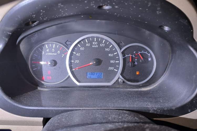 Used Wuling Hongguang 2010 1.2L Standard Version China IV Instrument Cluster
