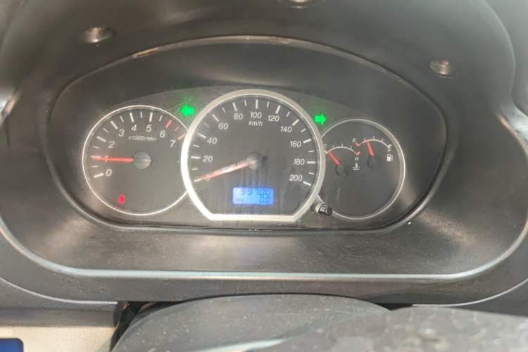 Used Wuling Hongguang 2010 1.4L Luxury Model Instrument Cluster