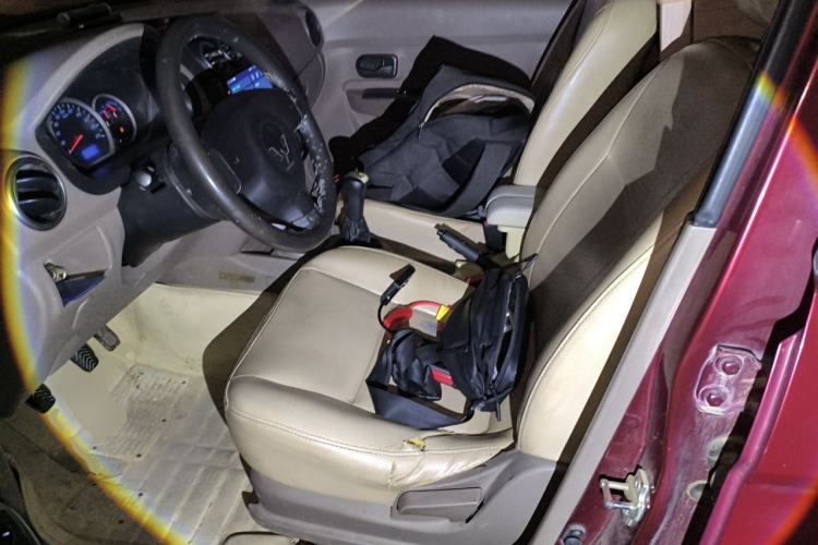 Used Wuling Hongguang 2010 1.2L Standard Version China IV Left Front Seat