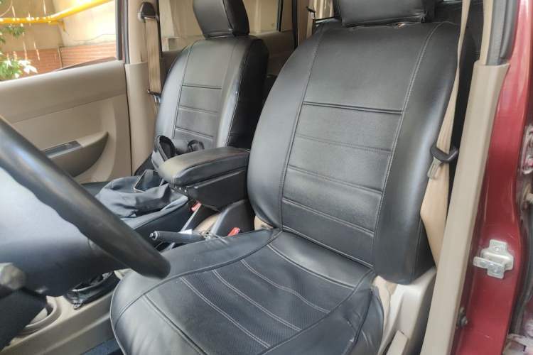 Used Wuling Hongguang 2010 1.4L Comfort Version Left Front Seat