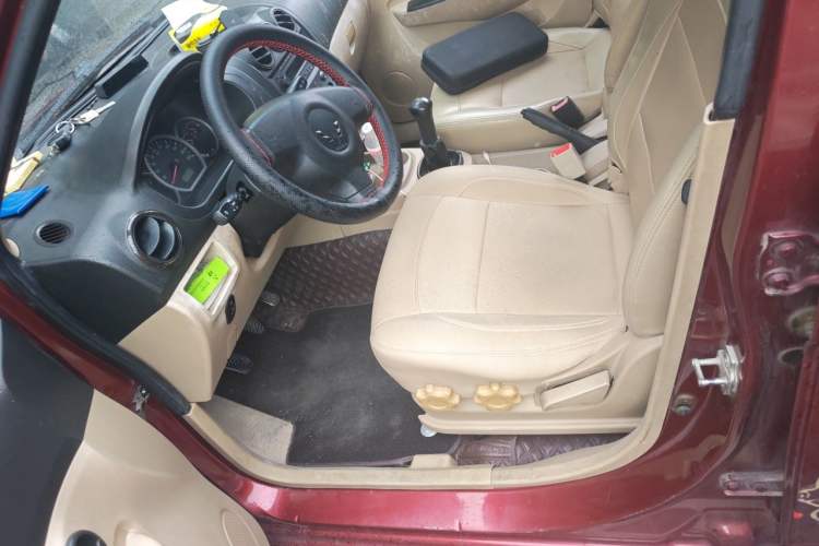 Used Wuling Hongguang 2010 1.4L Luxury Model Left Front Seat