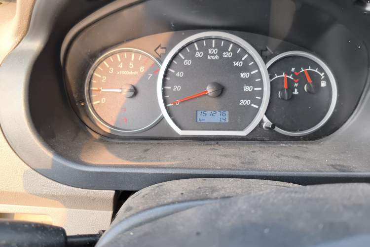 Used Wuling Hongguang 2010 1.4L Comfort Version Odometer Close Up