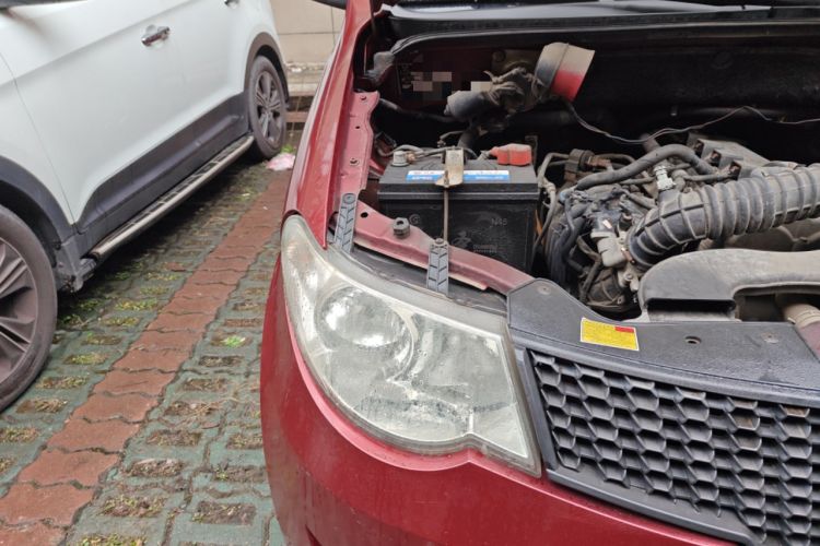 Used Wuling Hongguang 2010 1.4L Comfort Version Right Front Headlight